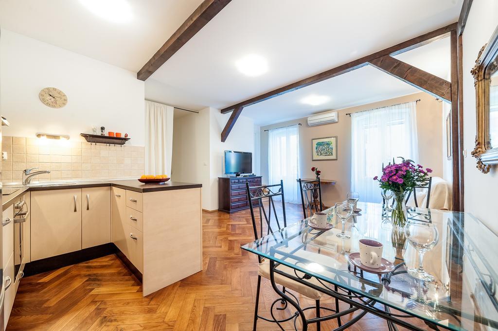 Apartment Heart Of The City Šibenik Exteriör bild